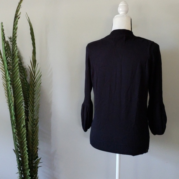 Daisy Fuentes black button-up cardigan - Picture 2 of 2